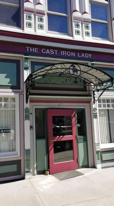 The Cast Iron Lady Apartment Wyalusing Екстериор снимка